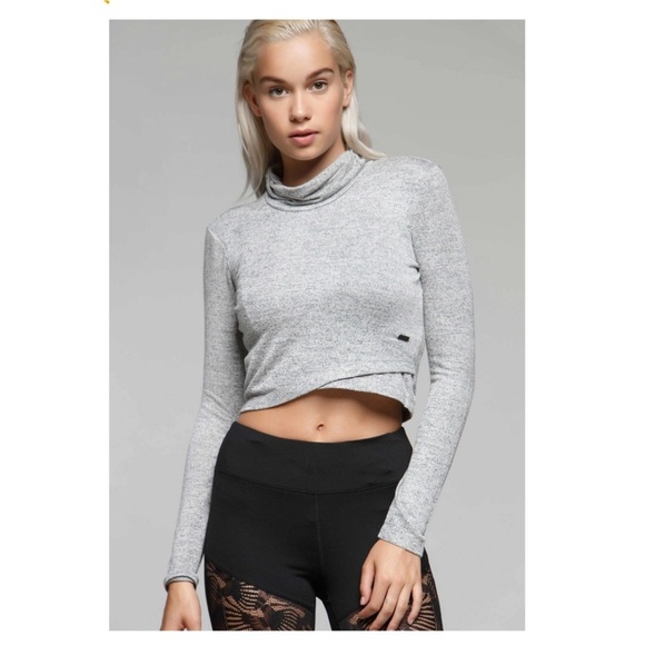 Titika Tops - Titika Active - The Ashleen Crop Top